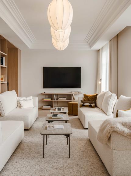 appartement-4-chambres-vue-ecole-militaire/apartment-602/602_horizontal_v2